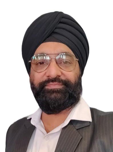 1000 Advanced AI Tarot Cards Sold in 30 Days: Unveiling the Future of Divination with Sukhmminder Singh