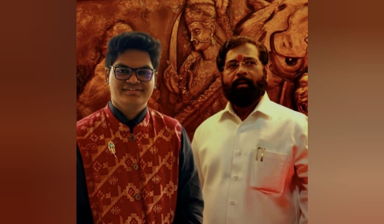 Deputy Chief Minister of Maharashtra Meets Mr Yash Suryavanshi, Owner of Suryavanshi Ventures